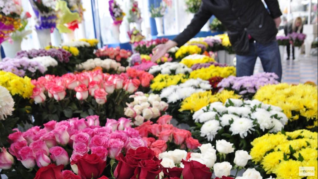 В России перед 14 февраля вырос спрос на цветы
