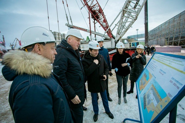 Губернатор Мурманской области Андрей Чибис совершил рабочую поездку на производственную площадку АО «ММТП»