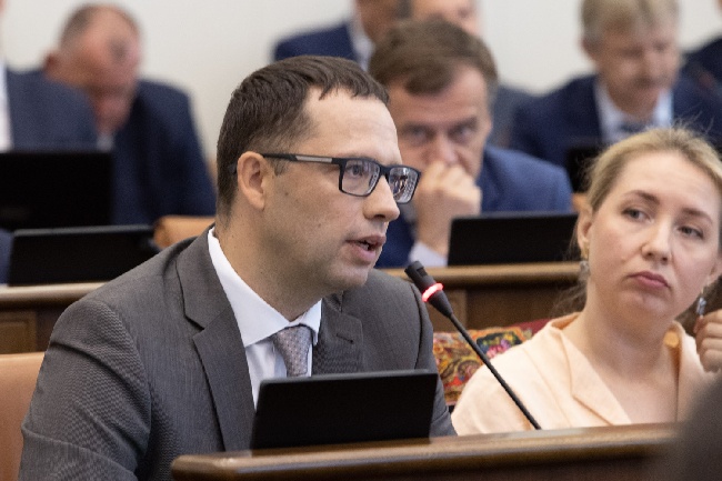 © Фото: А. В. Бурмистров, пресс-служба Законодательного Собрания края 682721565220707 9735 0