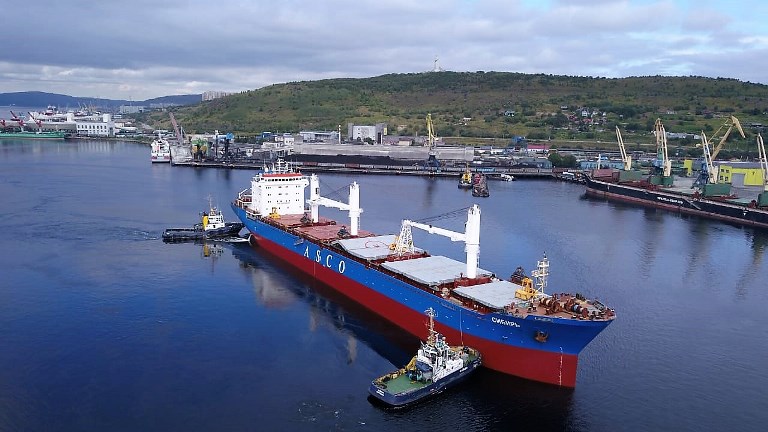 Новый абсолютный рекорд установлен  Мурманским морским торговым портом