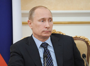 Владимир Путин поручил создать ресурс для проверки водителей до следующего года
