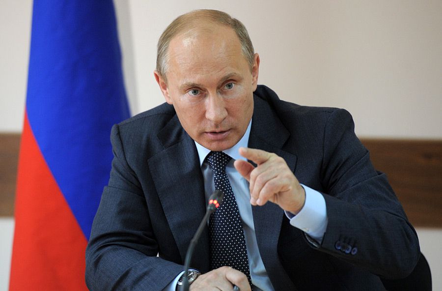Владимир Путин дал поручение ввести новые санкции против Украины