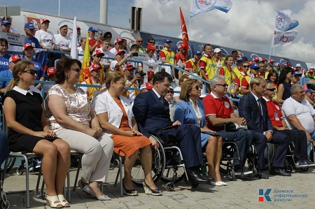 В Евпатории открылся физкультурно-спортивный фестиваль инвалидов «ПАРА-КРЫМ 2017»